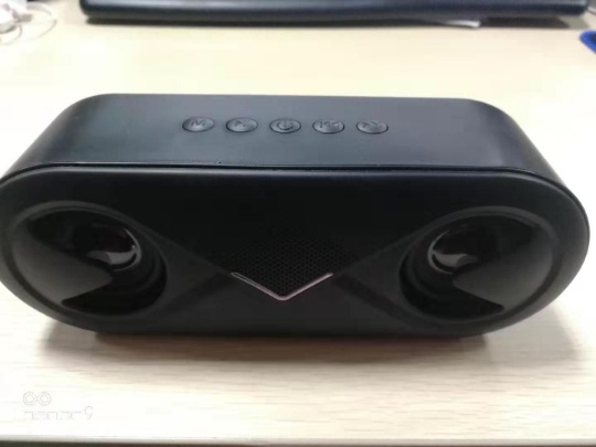 Wireless bluetooth speaker - Image 7